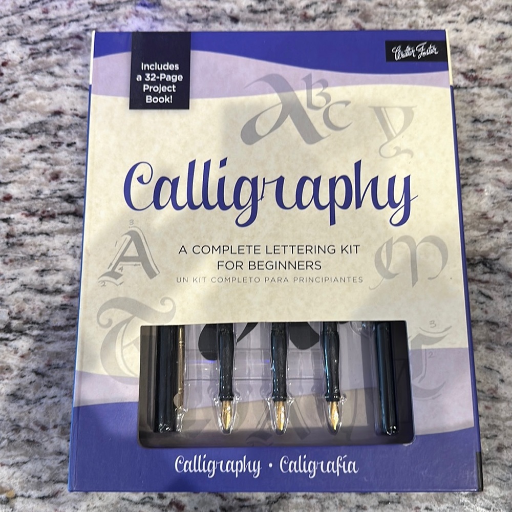 Calligraphy kit, never used.